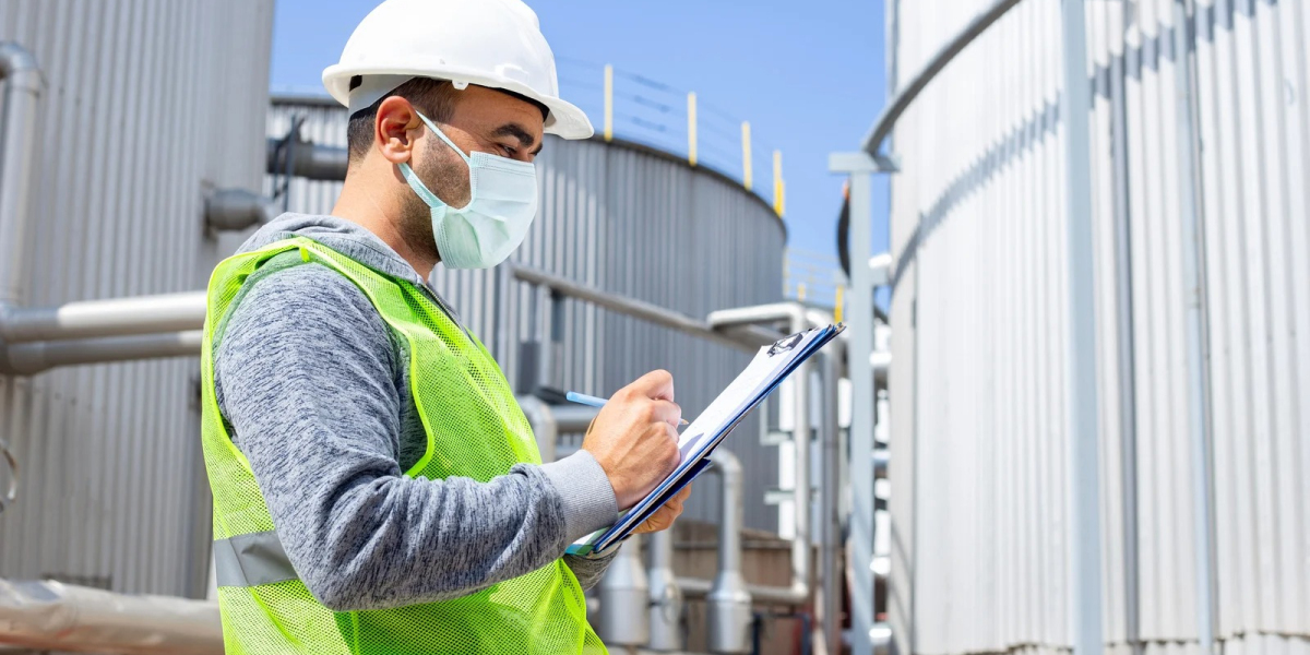 What Is the Average Salary of an OSHA Compliance Officer?