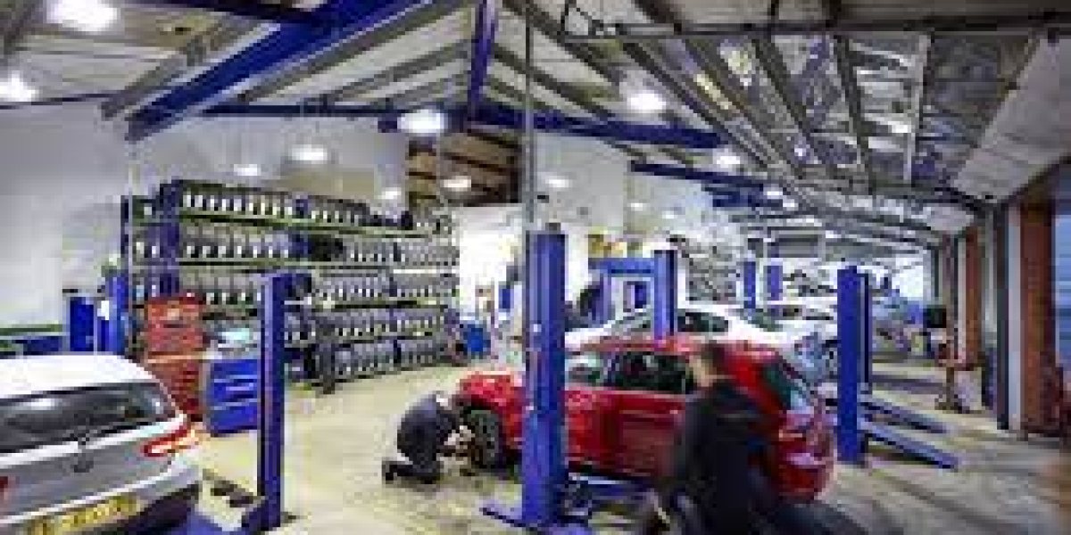Car Service in Milton Keynes & Finding the Best MOT Centre Near Me