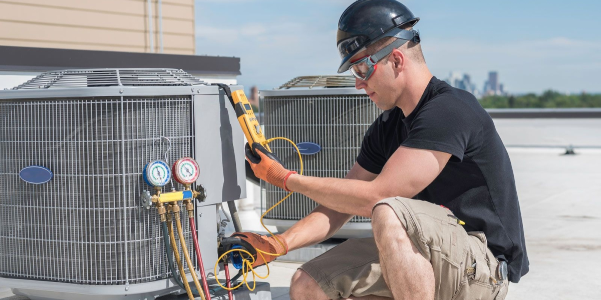 When to Consider Replacing Your HVAC System and Who to Call for Service in Buda TX