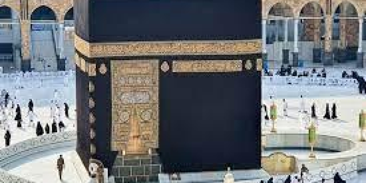 5 Family-Friendly Umrah Packages for Stress-Free Travel