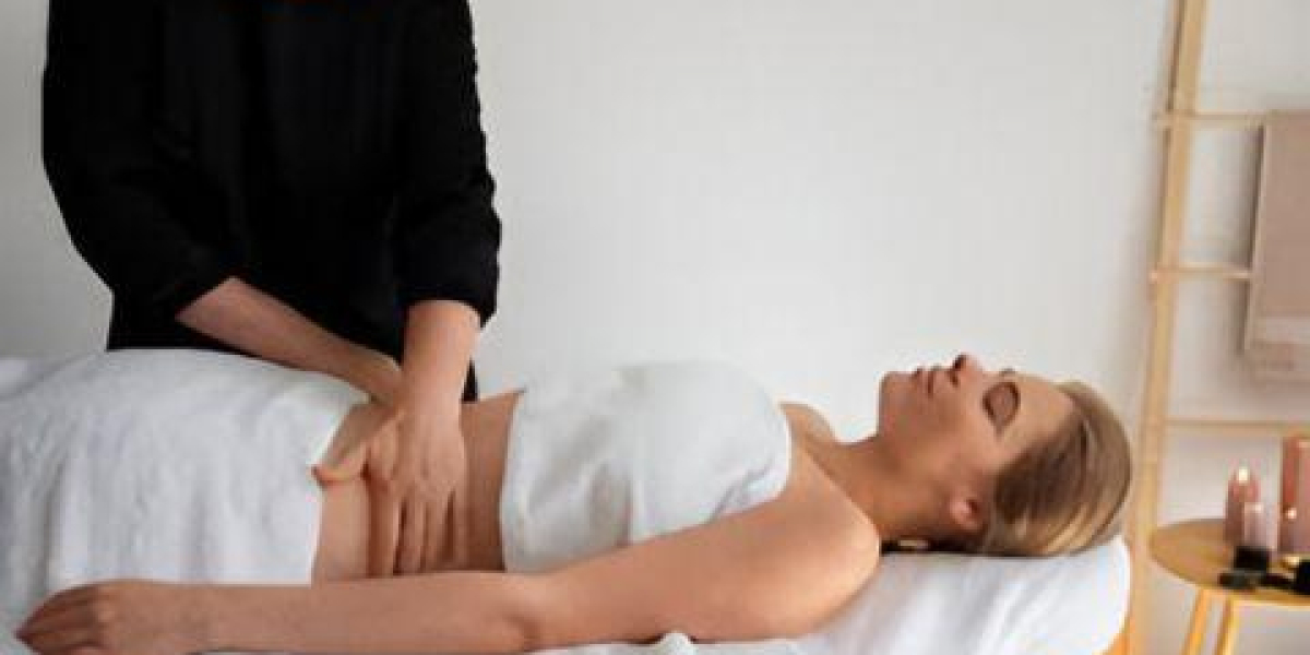 Massagem Tântrica: Um Caminho de Redescoberta do Corpo e da Energia