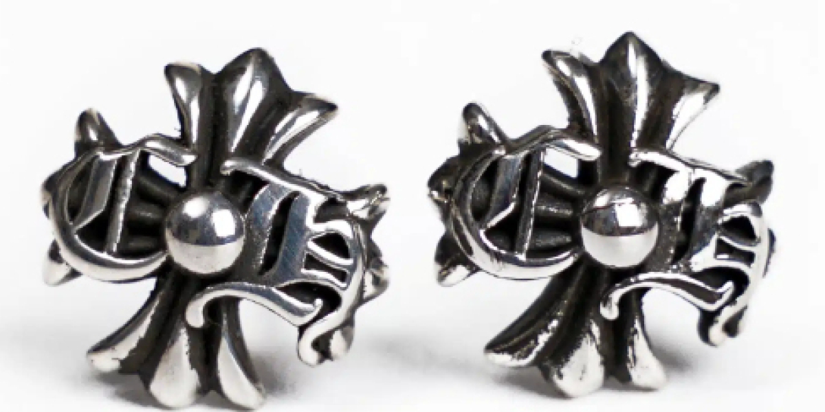Why Chrome Hearts Necklaces Are Treated as Collectible Investments