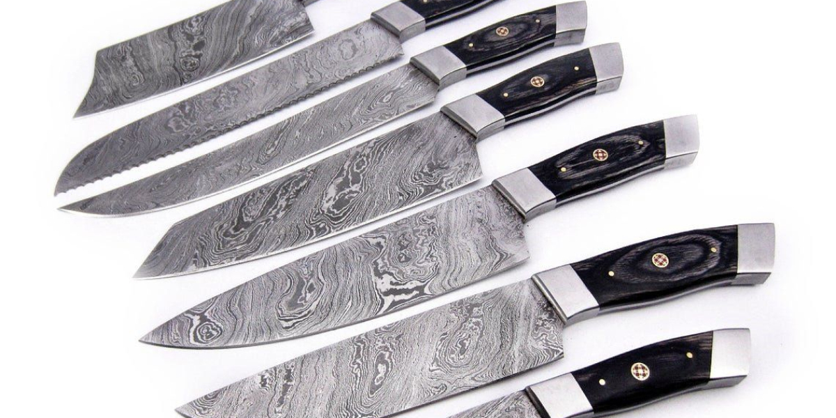 Personalized Damascus Knife Set – Custom Engravings Available