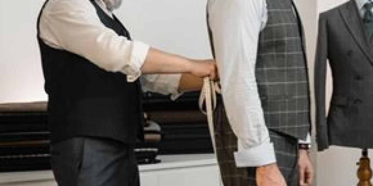 Mobile Tailor Services for Men & Women: Convenient Home Tailoring Solutions