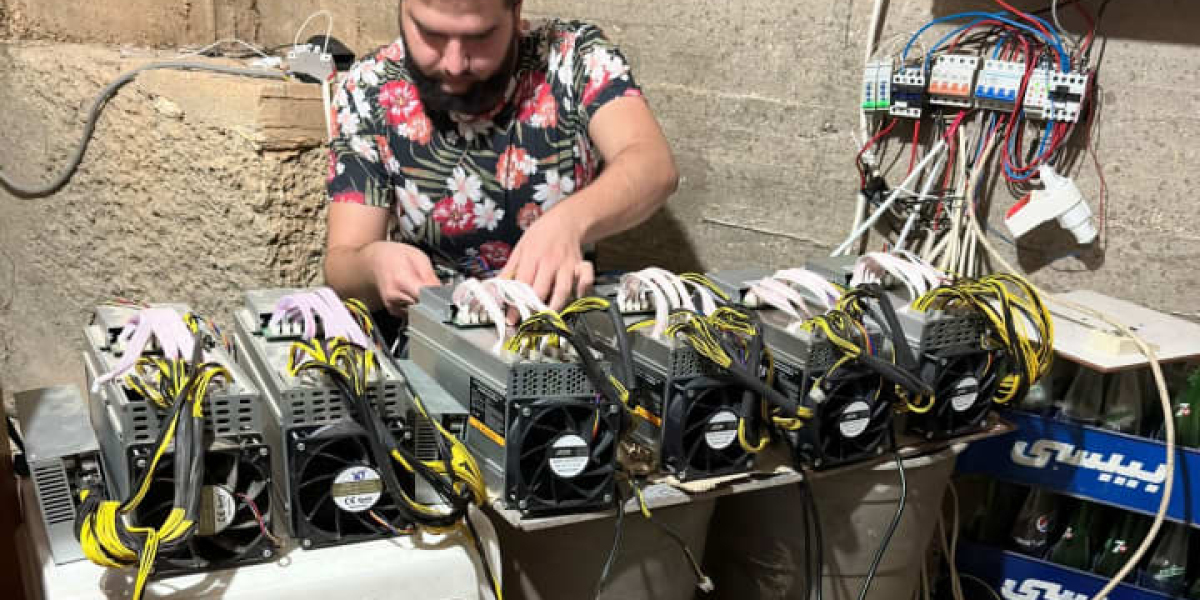 Mining Equipment for Cryptocurrency: A Complete Overview for 2025