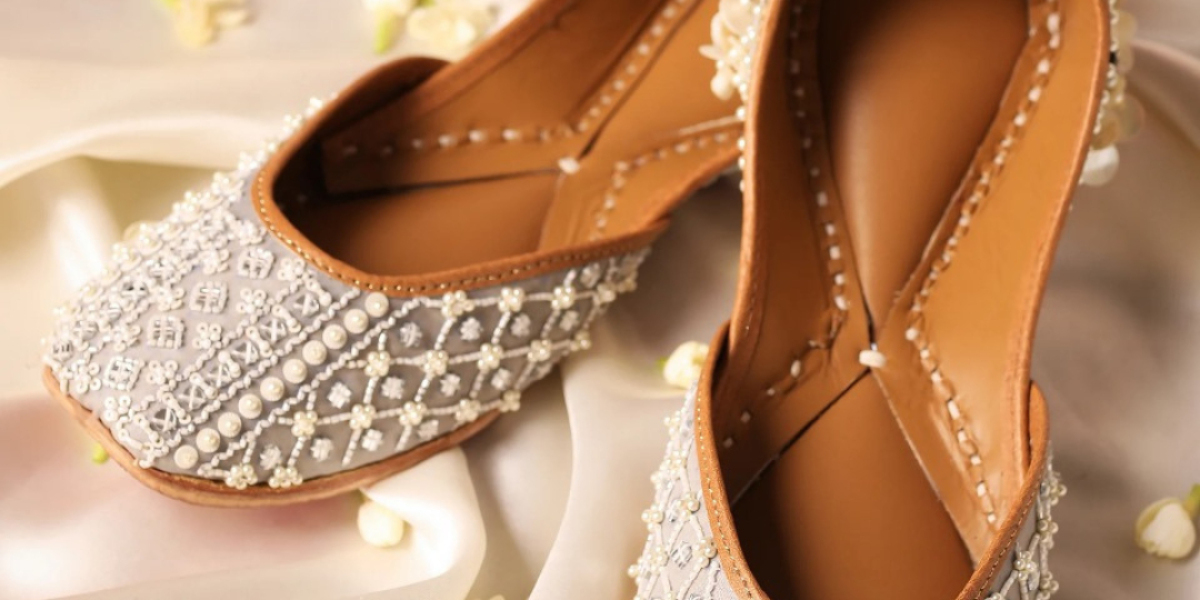PunjabiJuti Redefining tradition with modern craft