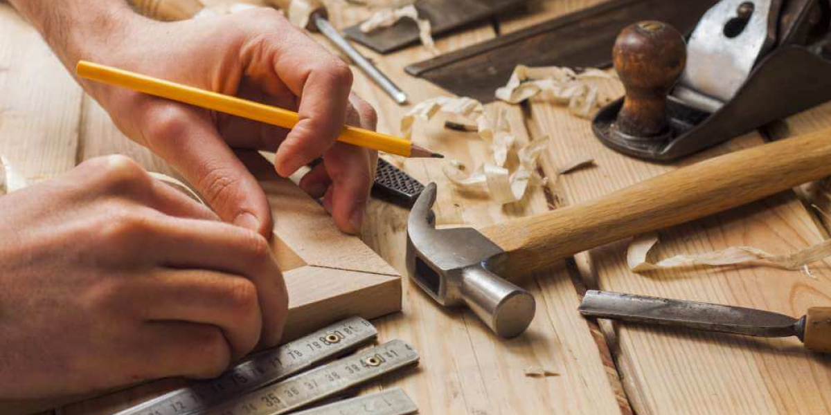 Wooden Cabinets in Dubai: Where Craftsmanship Meets Elegance