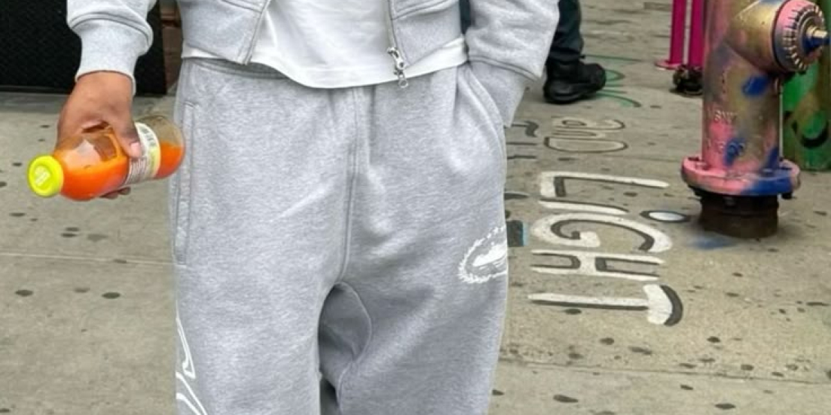 Corteiz Tracksuit Is Going Viral for All the Right Reasons
