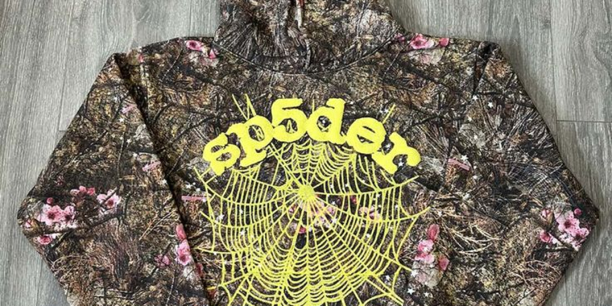 Hoodie Loved by Celebs - Cop Yours Before It Goes