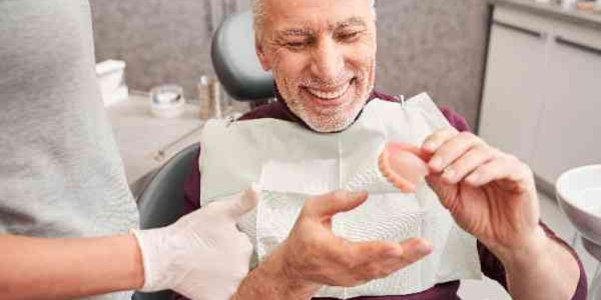 How Mini Implants Can Support Temporary Dentures