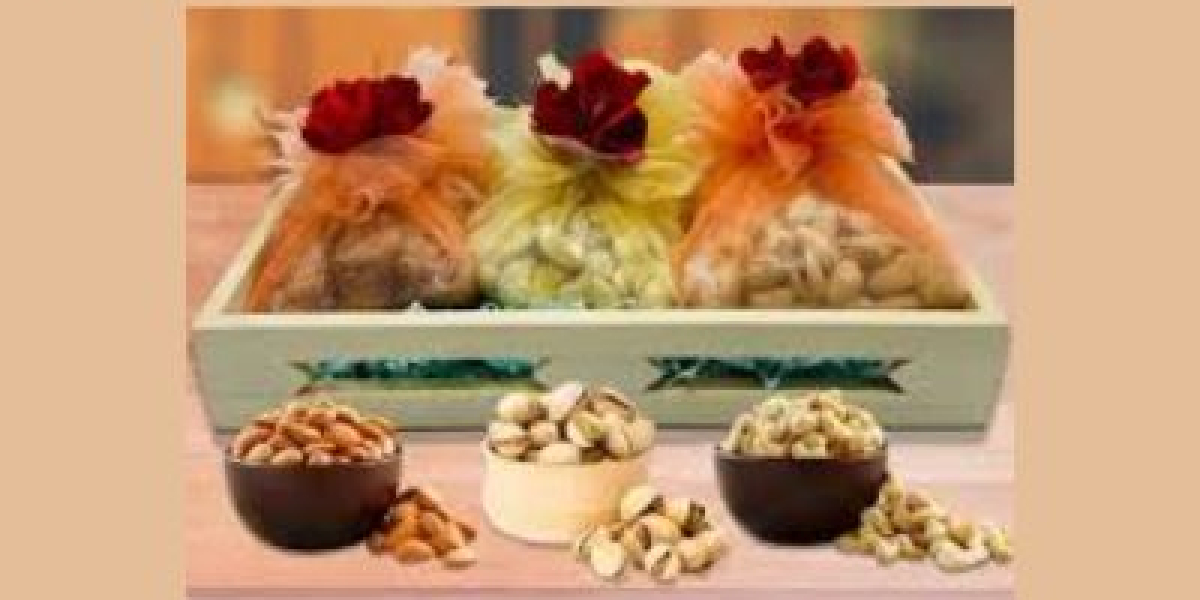 Celebrate Festivity with Elegance: Diwali Gift Item Dry Fruit Tray for Your Loved Ones