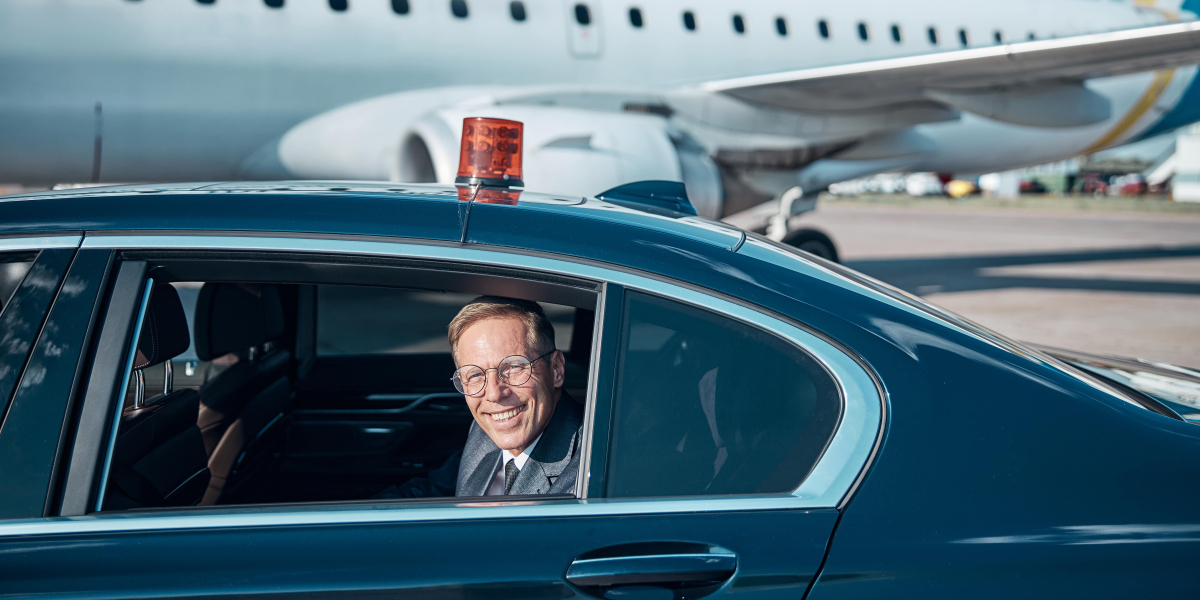 Chauffeur Airport Transfer: The Best Way to Travel Between London Airports