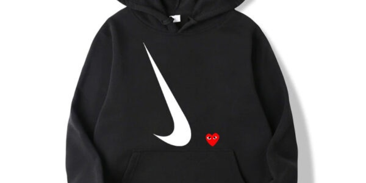 How Commes des Garçons Hoodie Upgrades Your Fashion