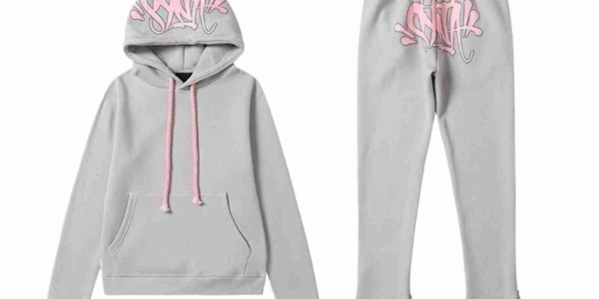 Syna World Tracksuit Helps You Move Freely And Easily