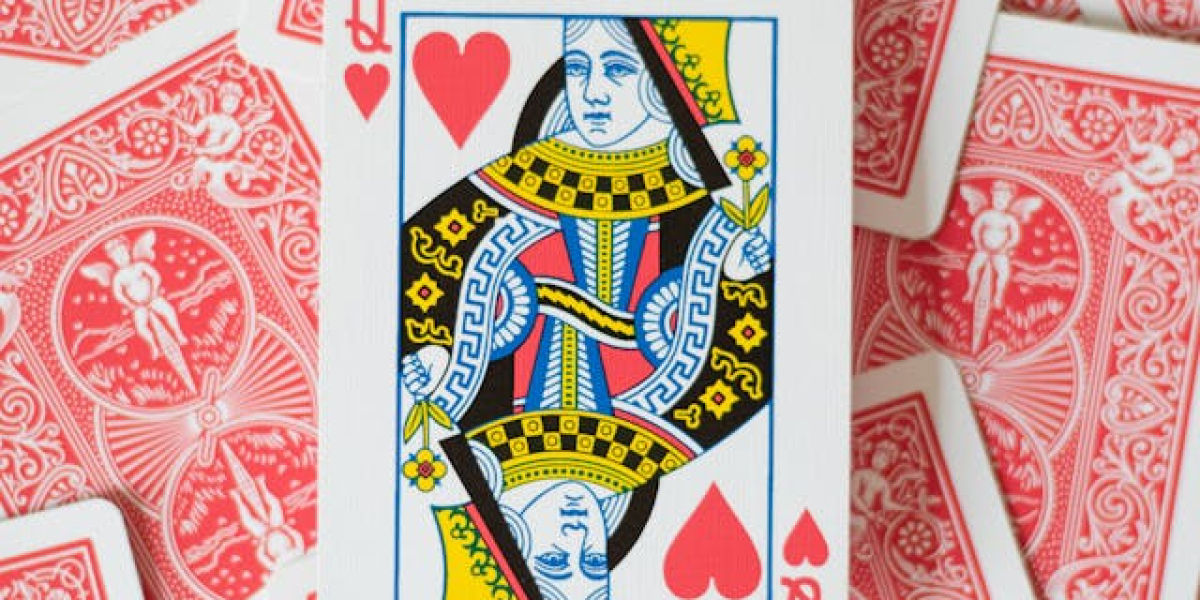 Den store udvikling af online casinoer i 2025: Trends, bonusser og slotspil, der former branchen