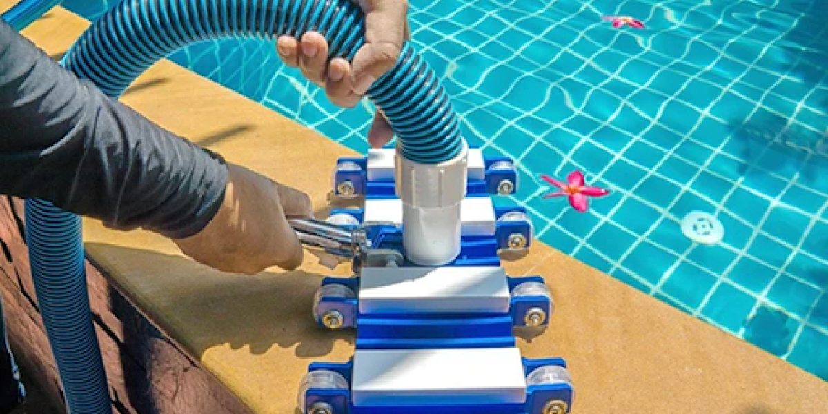 Enjoy Summer with Expert Weekly Pool Service in LA