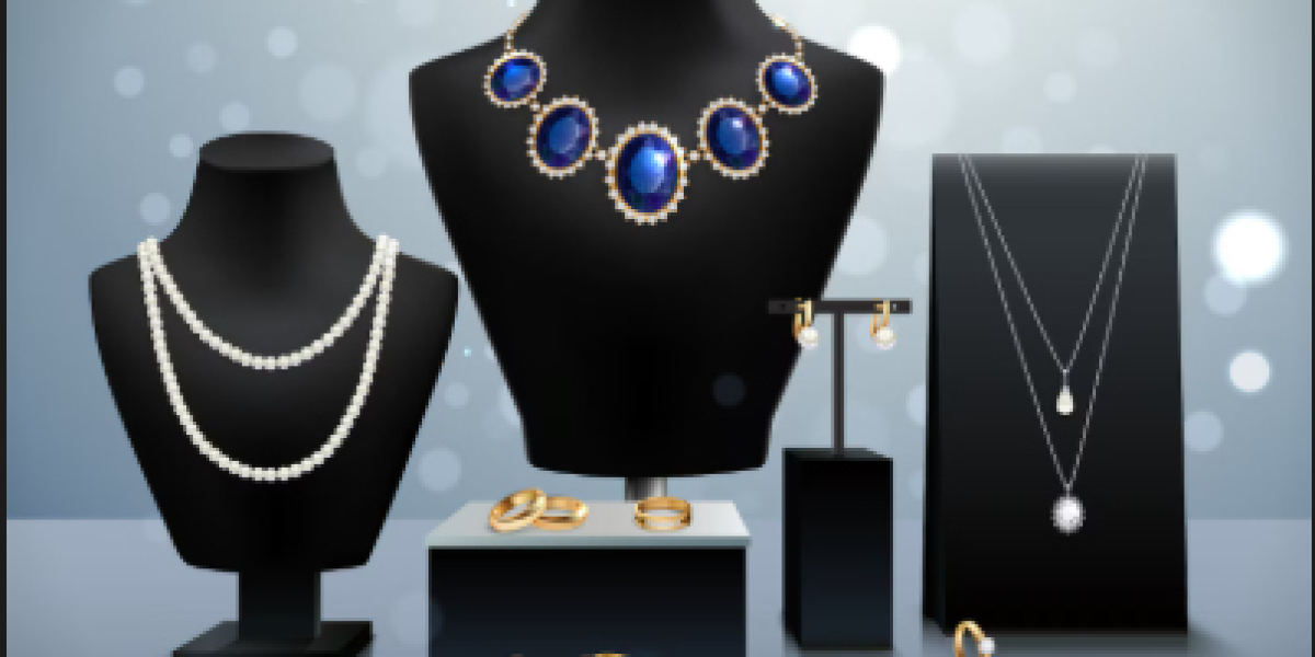 Photo Retouching Services vs Jewelry Retouching Services: What’s the Difference?