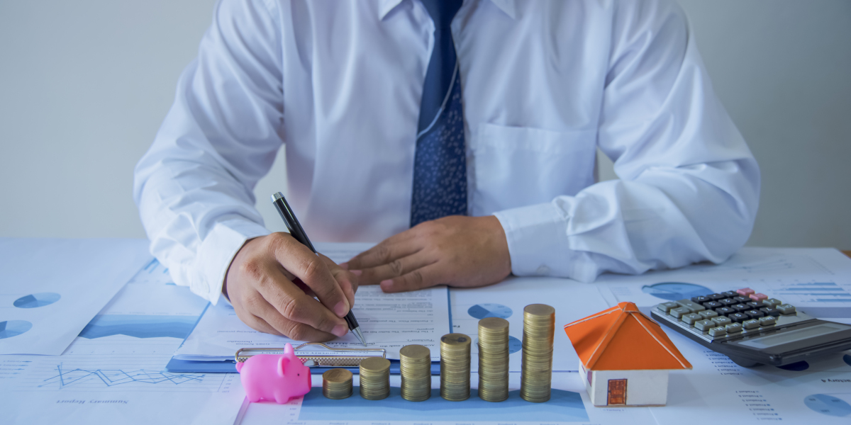 How to Build an Emergency Fund While Growing an Investment Portfolio