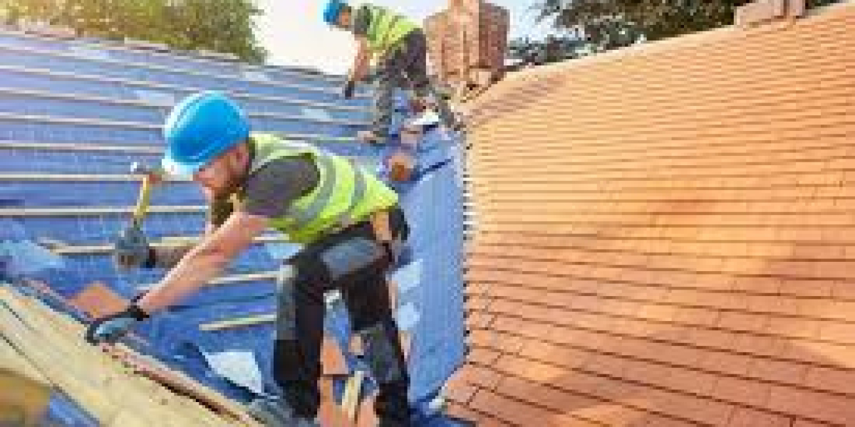 Best Residential Roof Installation in Manchester, NH: Protecting Your Home with Quality and Care