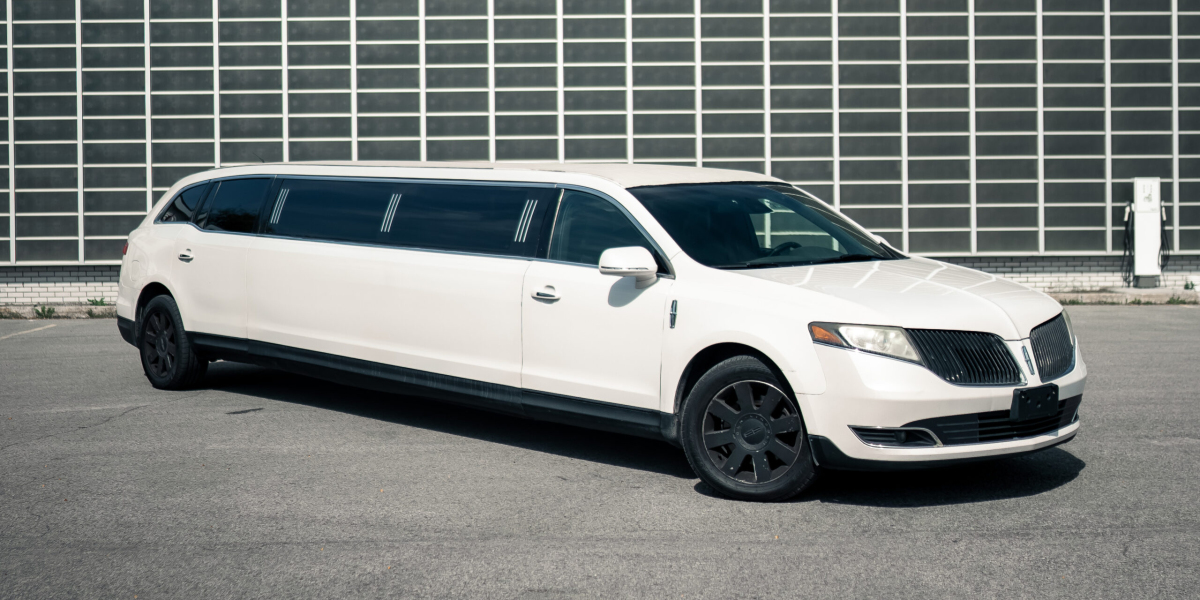 Corporate Limo Chicago, IL