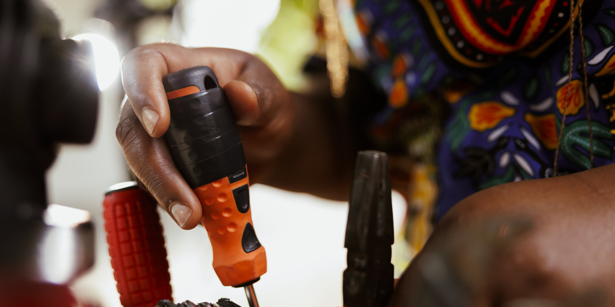 7 Simple Tips For Rocking Your Buy A Cheap Professional Drill With Accessories