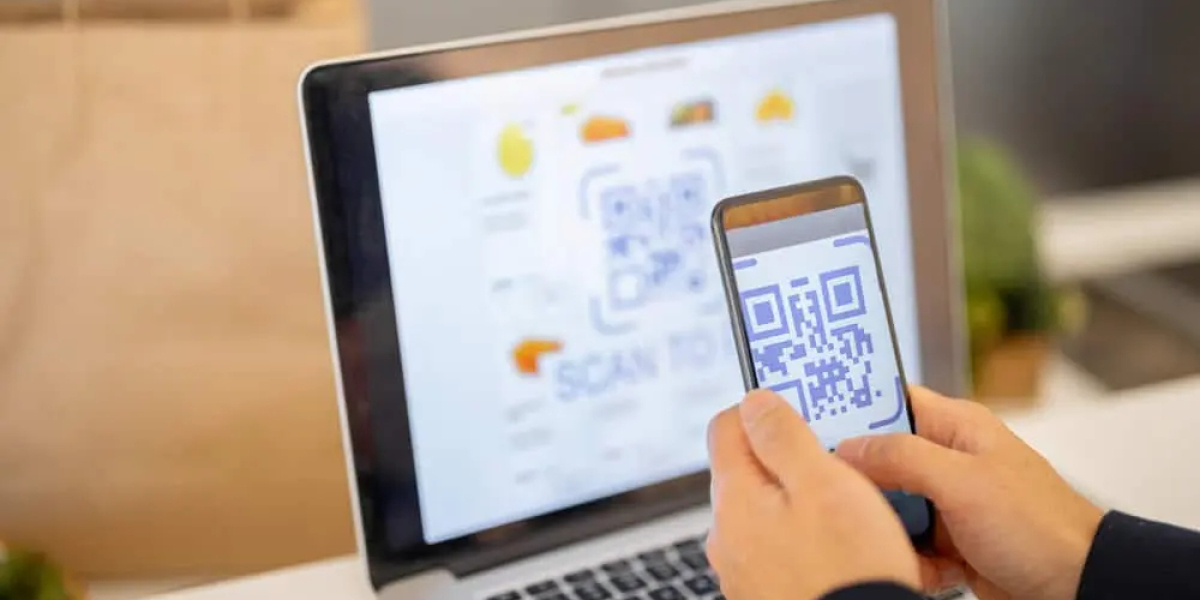 Make your life easier with www.aka.ms/linkphoneqr