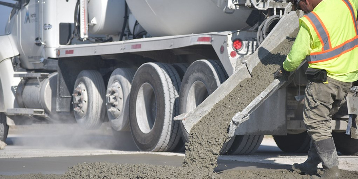 The Ultimate Guide to Ready Mix Concrete for Builders and Contractors