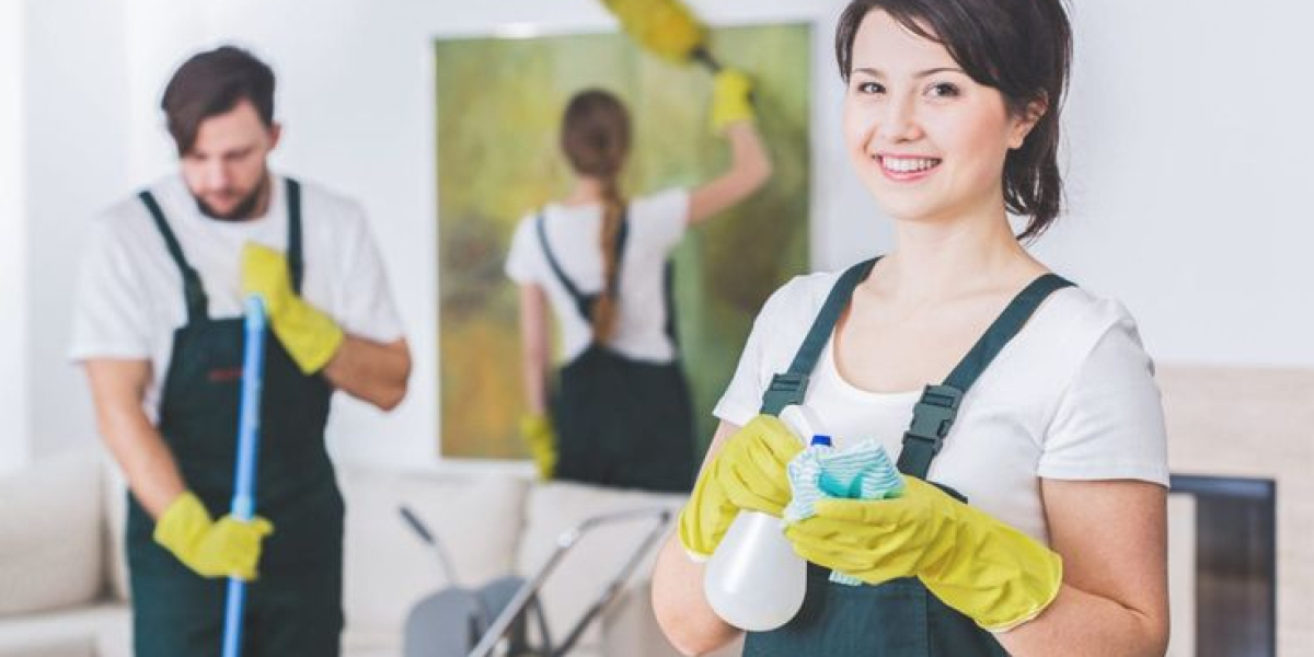 Put a Professional Maid Service​ Dubai for Homes and Offices by UrbanMop