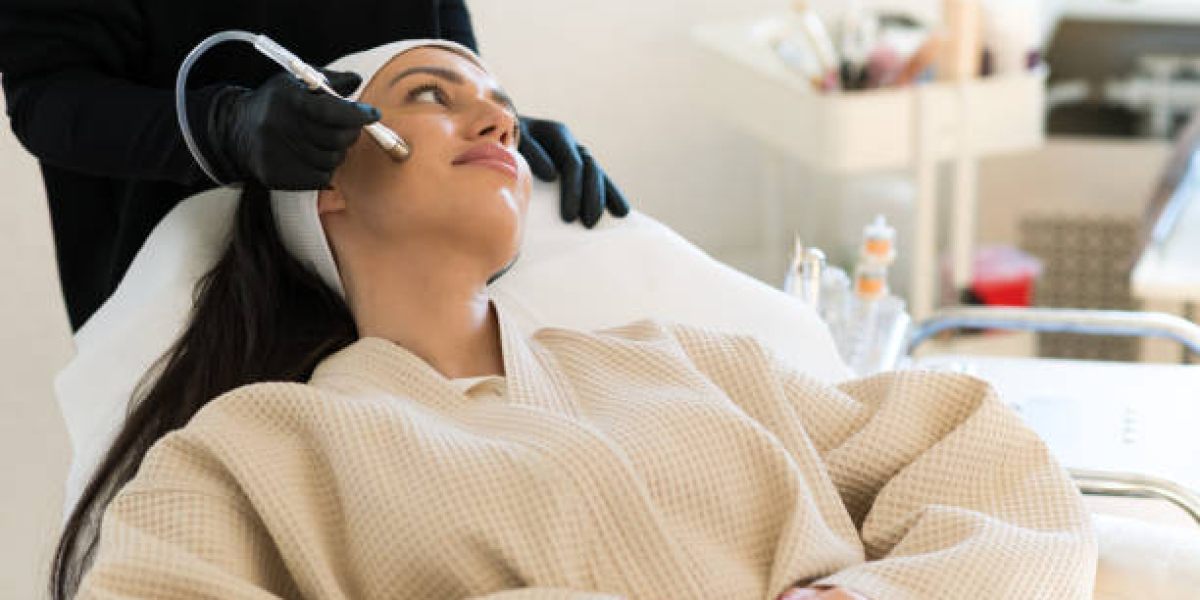 Post-Hydrafacial Care for Lasting Glow