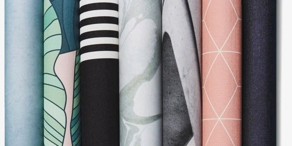 Commercial Wallpapering Services for Offices, Hotels, and Retail Spaces