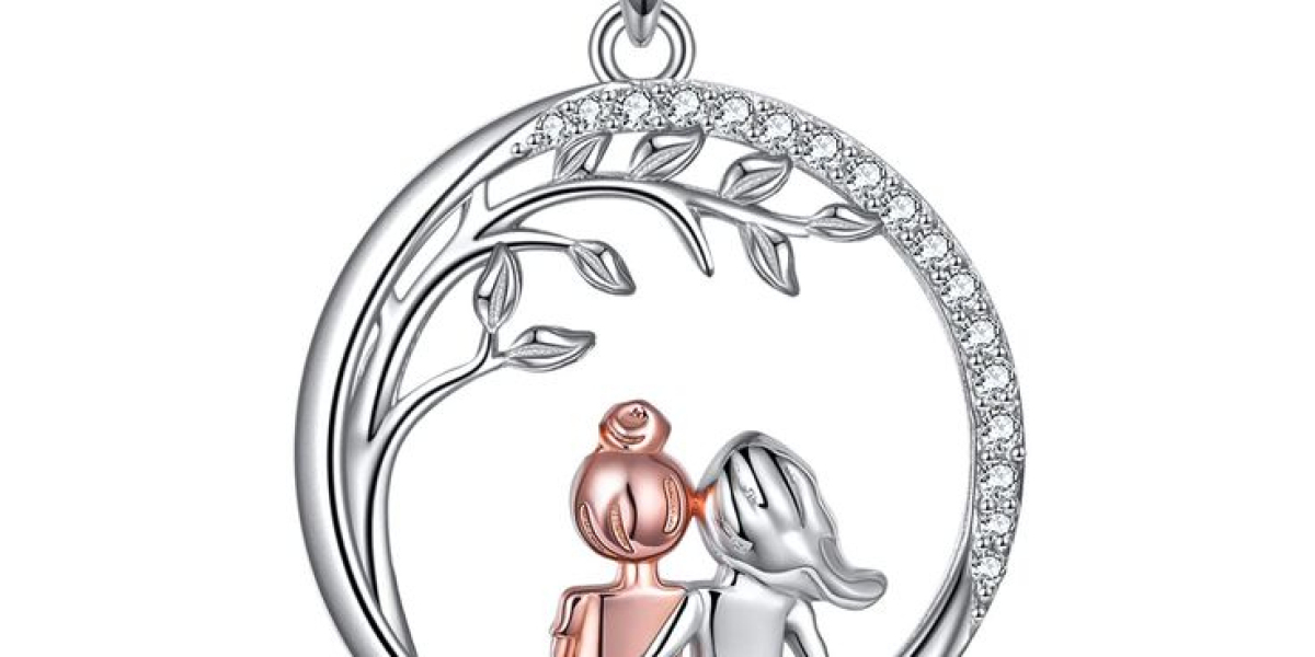 Perfect Gift: Jewellery That Speaks the Language of Sisterhood