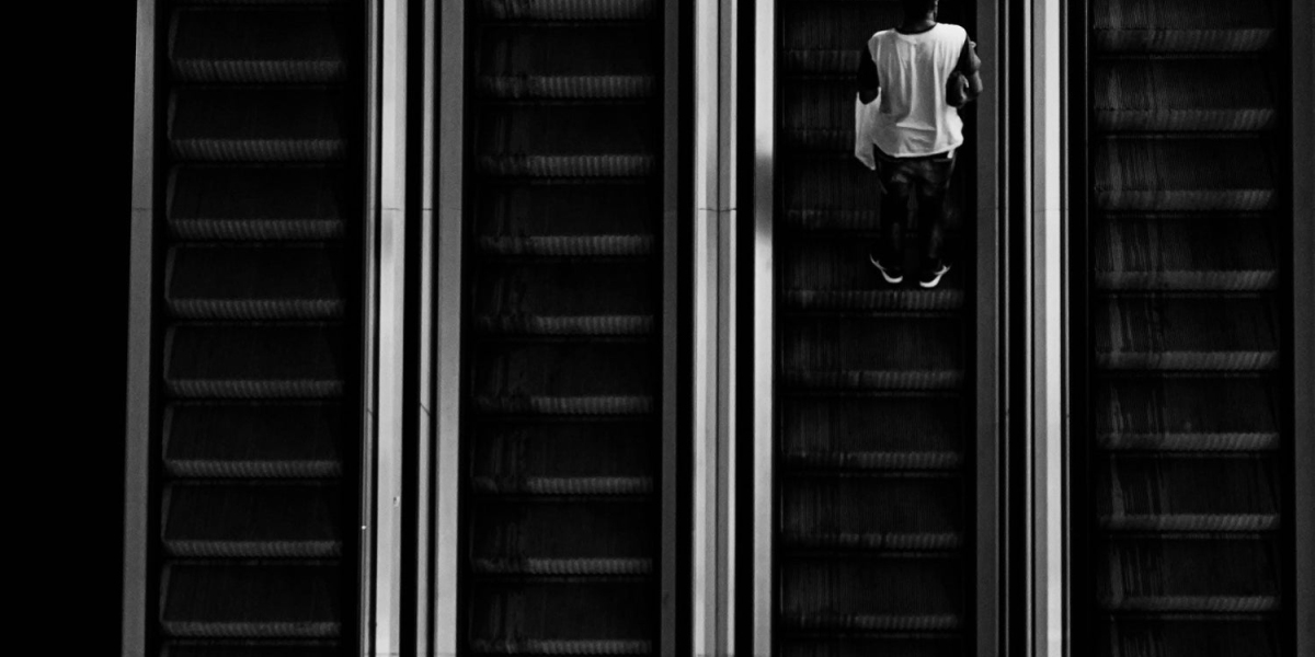 Semperit Handrails for Escalators – Safety and Longevity Guaranteed