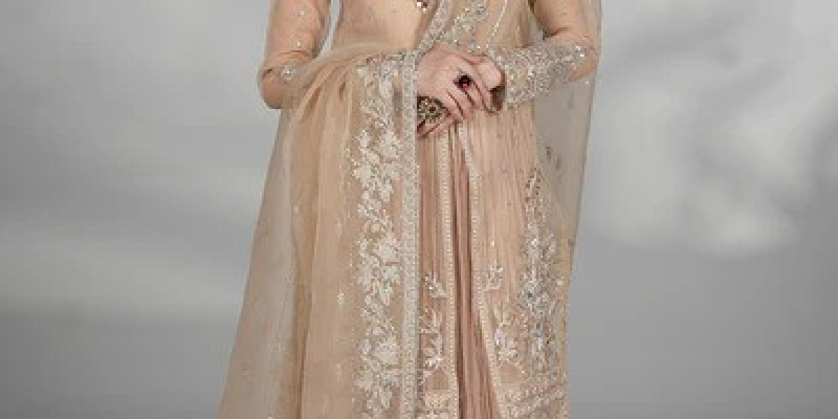 Discover the Best Formal and Semi-Formal Wedding Wear in Pakistan