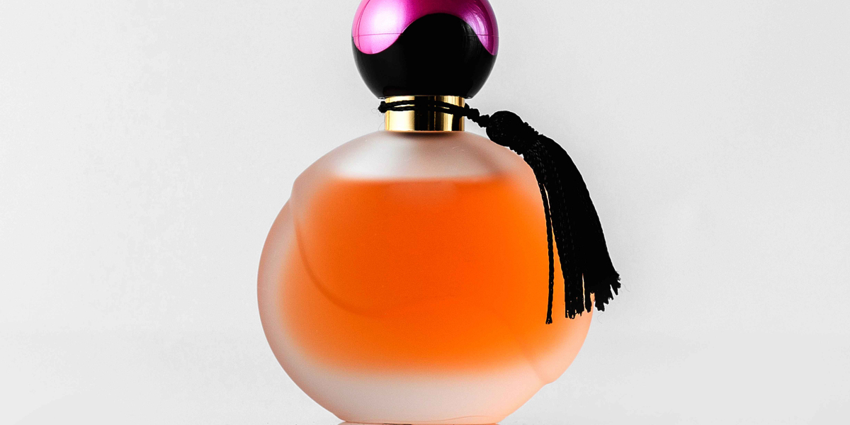 Perfume Price in UAE – Luxury Scents at the Best Value Online