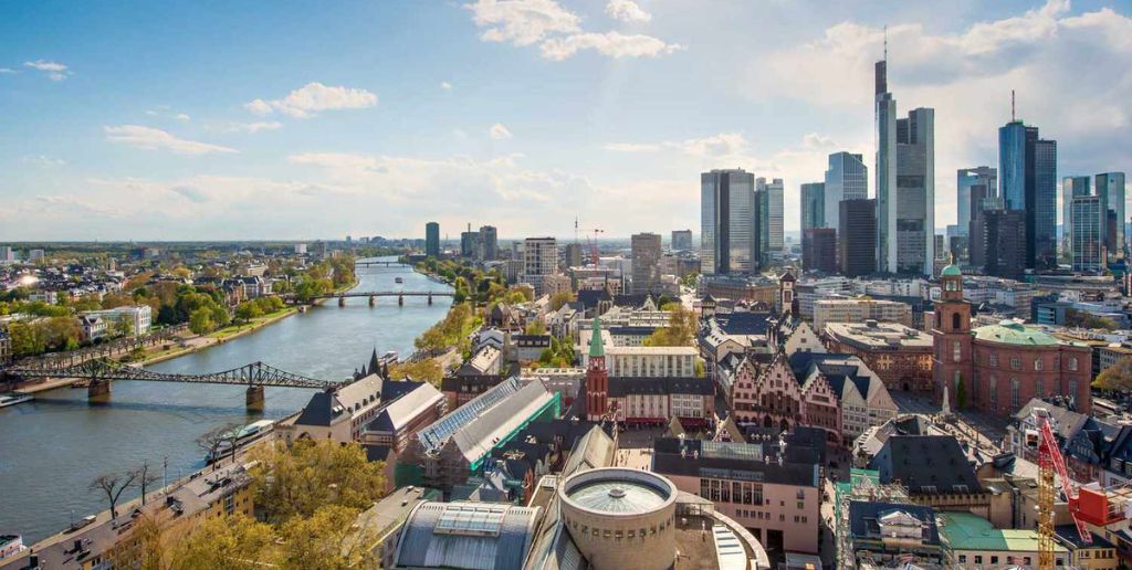 Air Arabia Frankfurt Office in Germany 1-844-331-3321