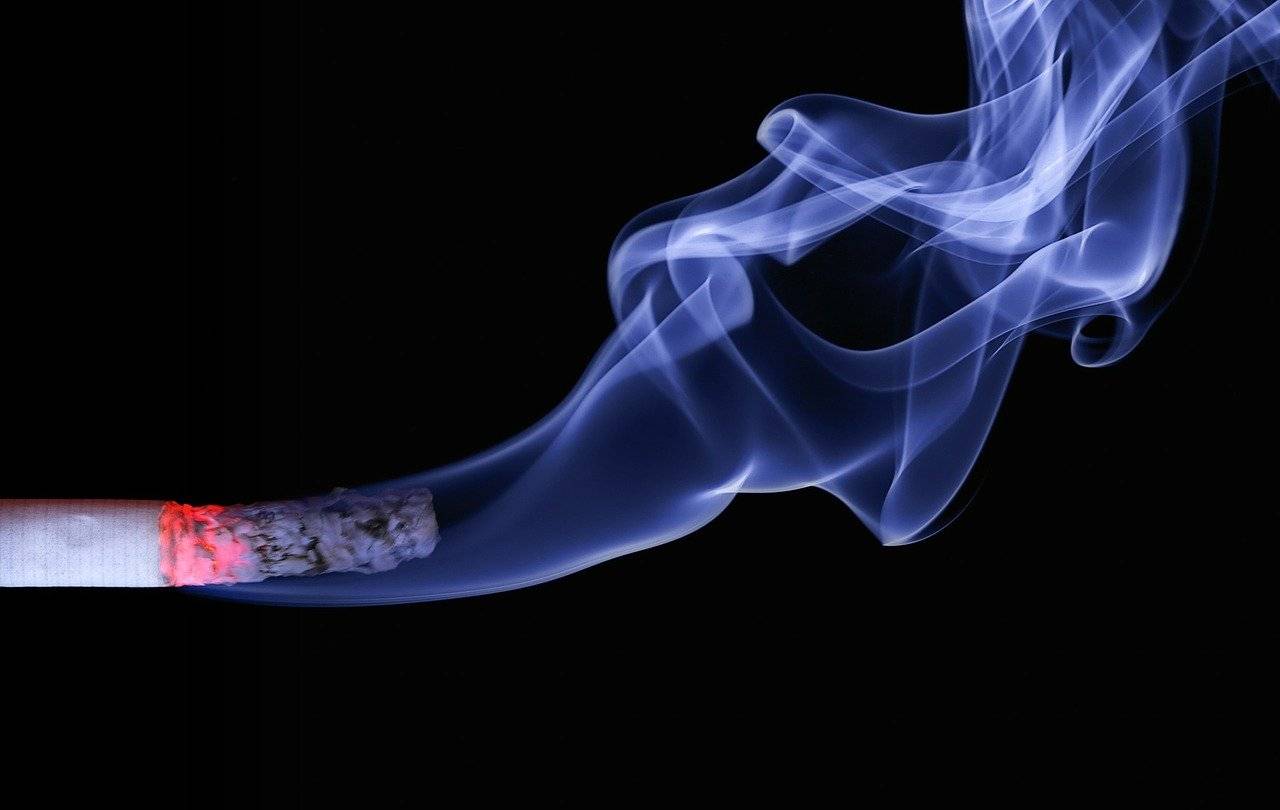 Worst Effects of Smoking on Our Health - Allmedscare.com