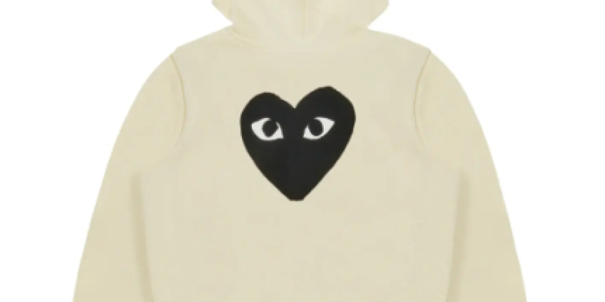 How Comme Des Garçons Canada 2025 Shapes Modern Fashion