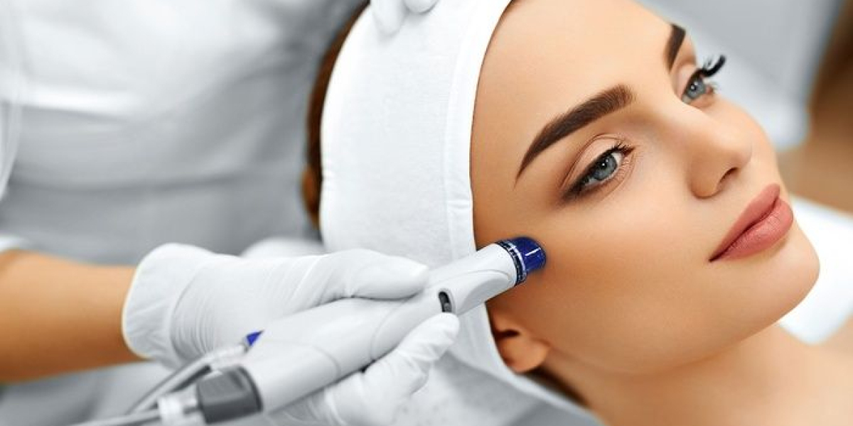 Can HydraFacial Improve Rough Skin Texture?