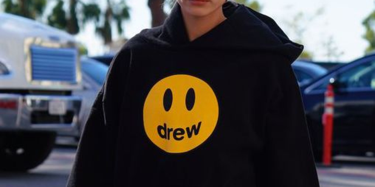 Drew House: A Thorough Analysis of a Streetwear Brand Defined by Ease and Individuality