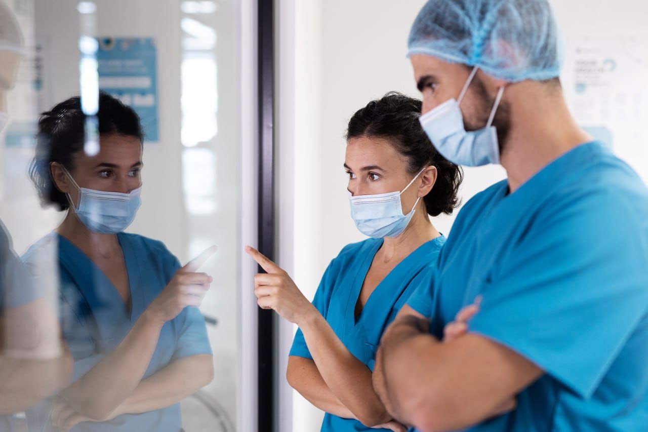 Medical Training Simulation and Simulators for Healthcare Professionals