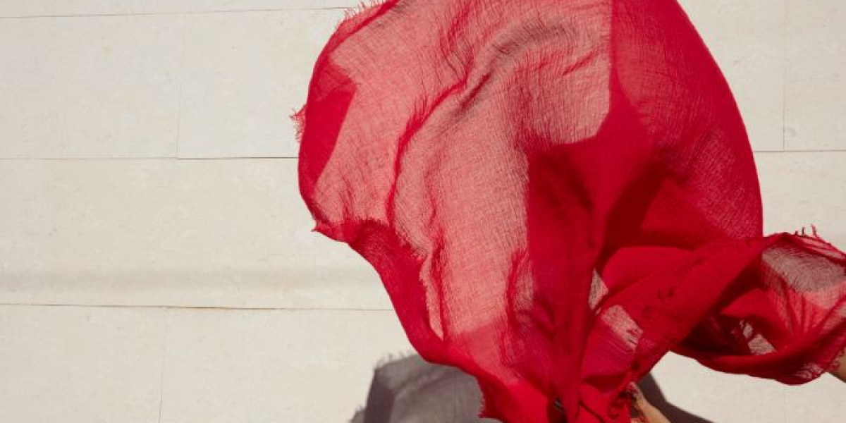 How to Create Trendy Outfits with Voile Cotton Fabric in Australia