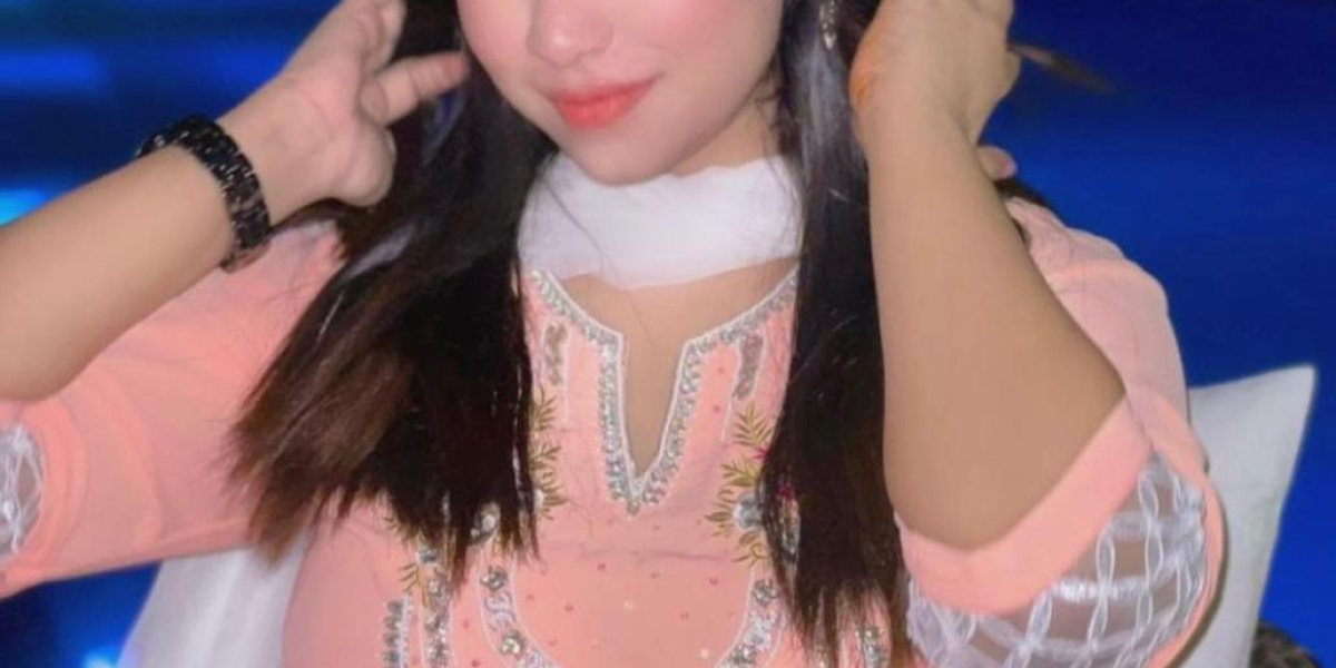 Sharjah Escorts: Discreet Luxury and Premium Companionship