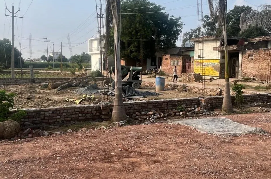 Approved Residential Plot Near Jewar Airport — Why It’s a Smart Investment in 2025