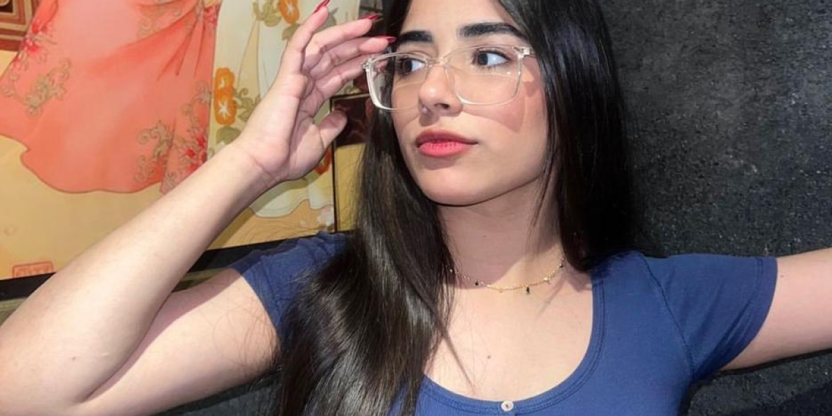 Escorts In Ajman Professional Companionship Services Guide