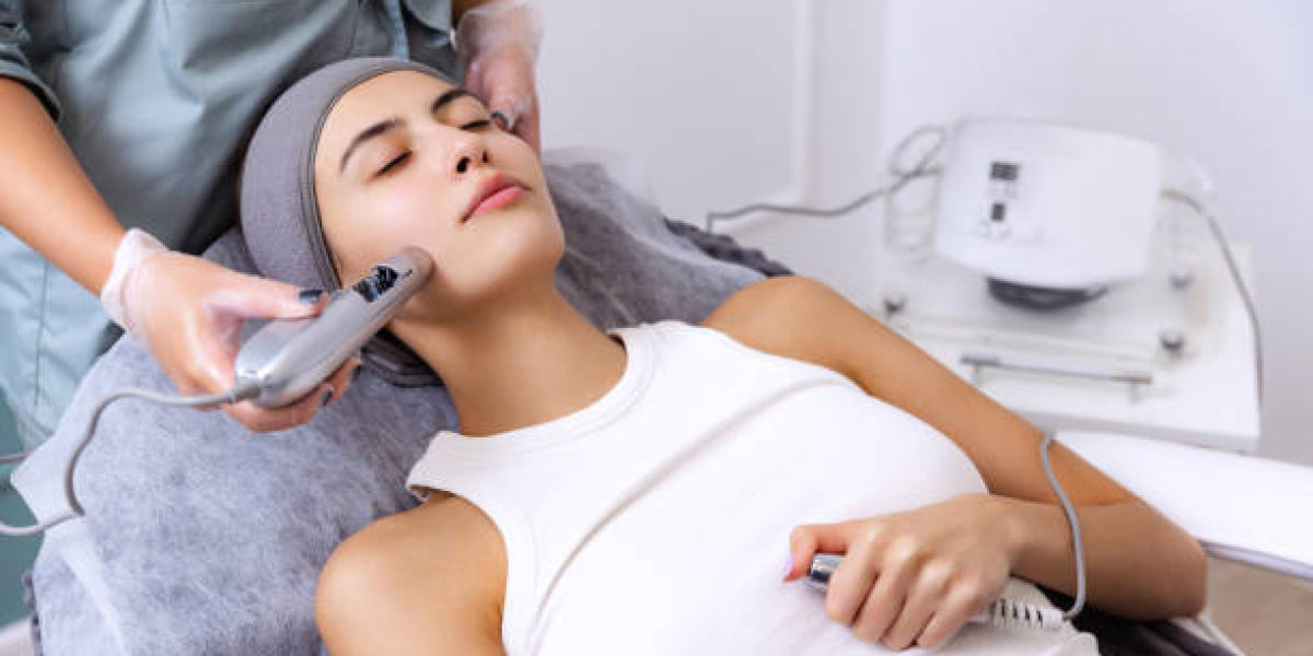 How Does HydraFacial Support Skin Barrier Repair?