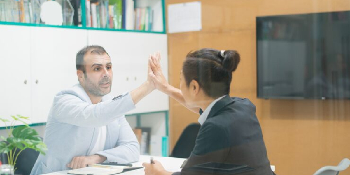 Unlocking Peace Through a Meditation Seminar