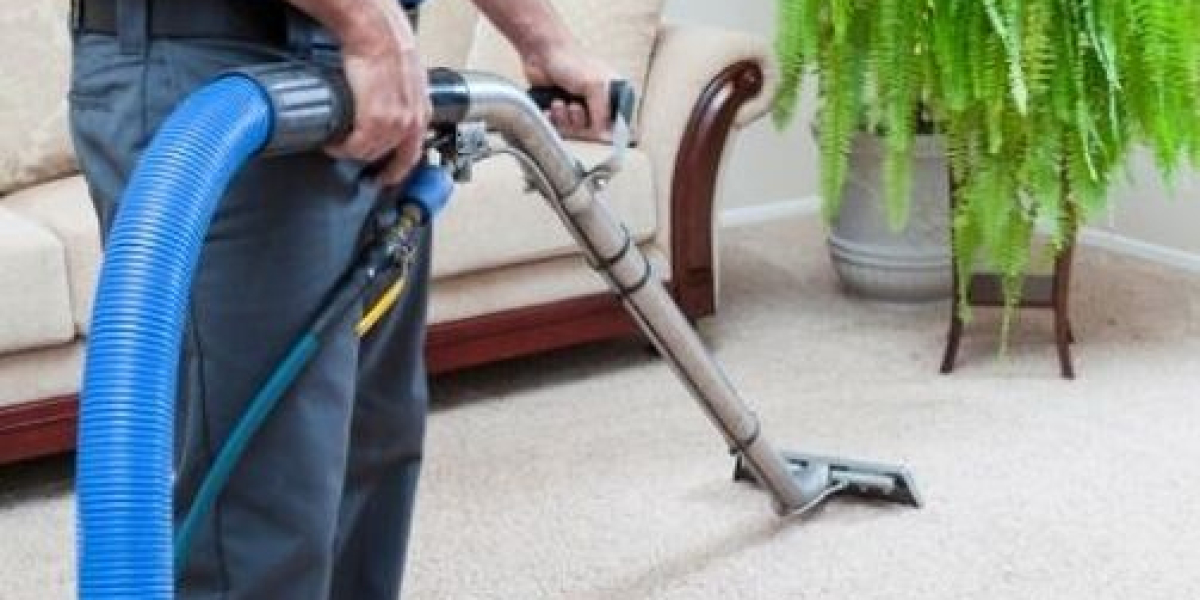 How to Keep Your Carpets Spotless When Moving Out