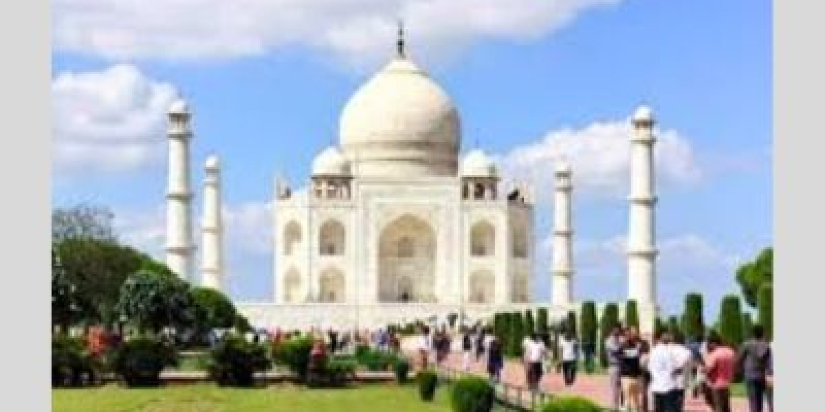 Top 10 Taj Mahal Tour Packages from Delhi & Across India | Majestic Taj Tours