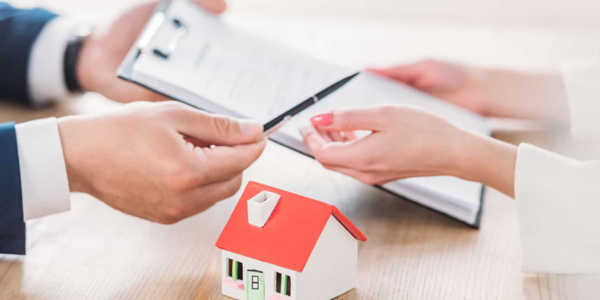 Do Mortgage Brokers in RI Secure Better Rates? A Complete Homebuyer Guide