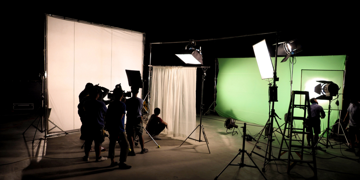 How Independent Film Production Encourages Creative Freedom?